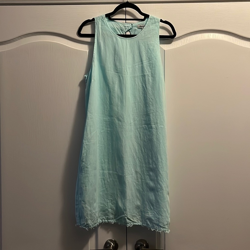 EUC Tommy Bahama dress